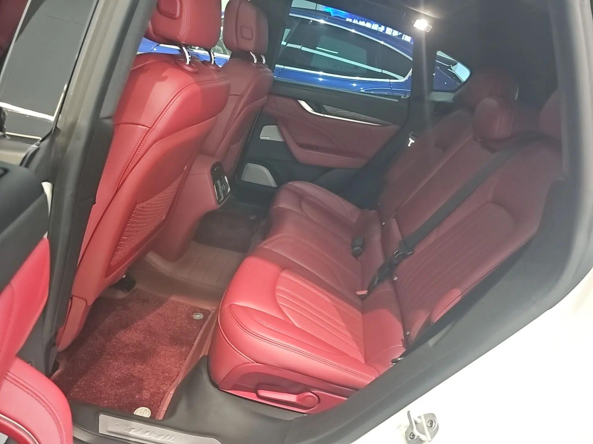 Maserati Levante 2019 3.0T Luxury Edition China VI Standard — миниатюра 20