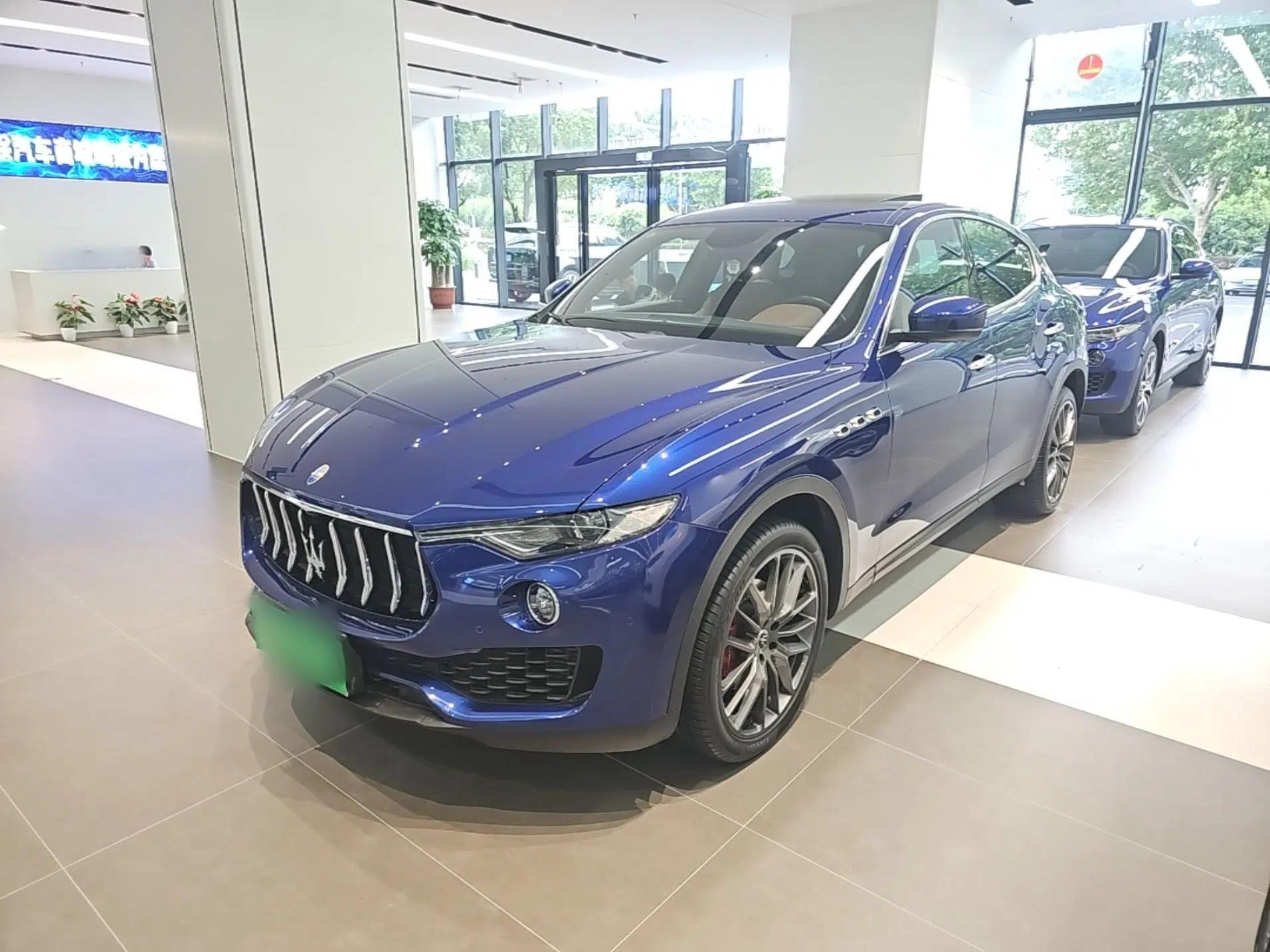 Maserati Levante 2021 3.0T Standard Edition — миниатюра 1