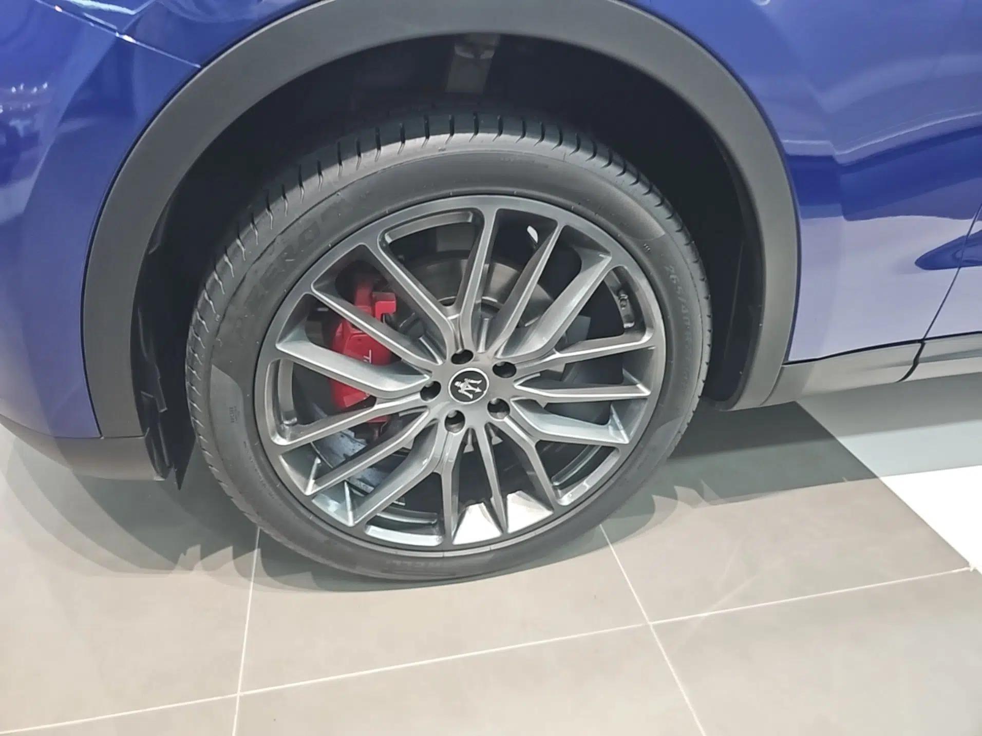Maserati Levante 2021 3.0T Standard Edition — миниатюра 15