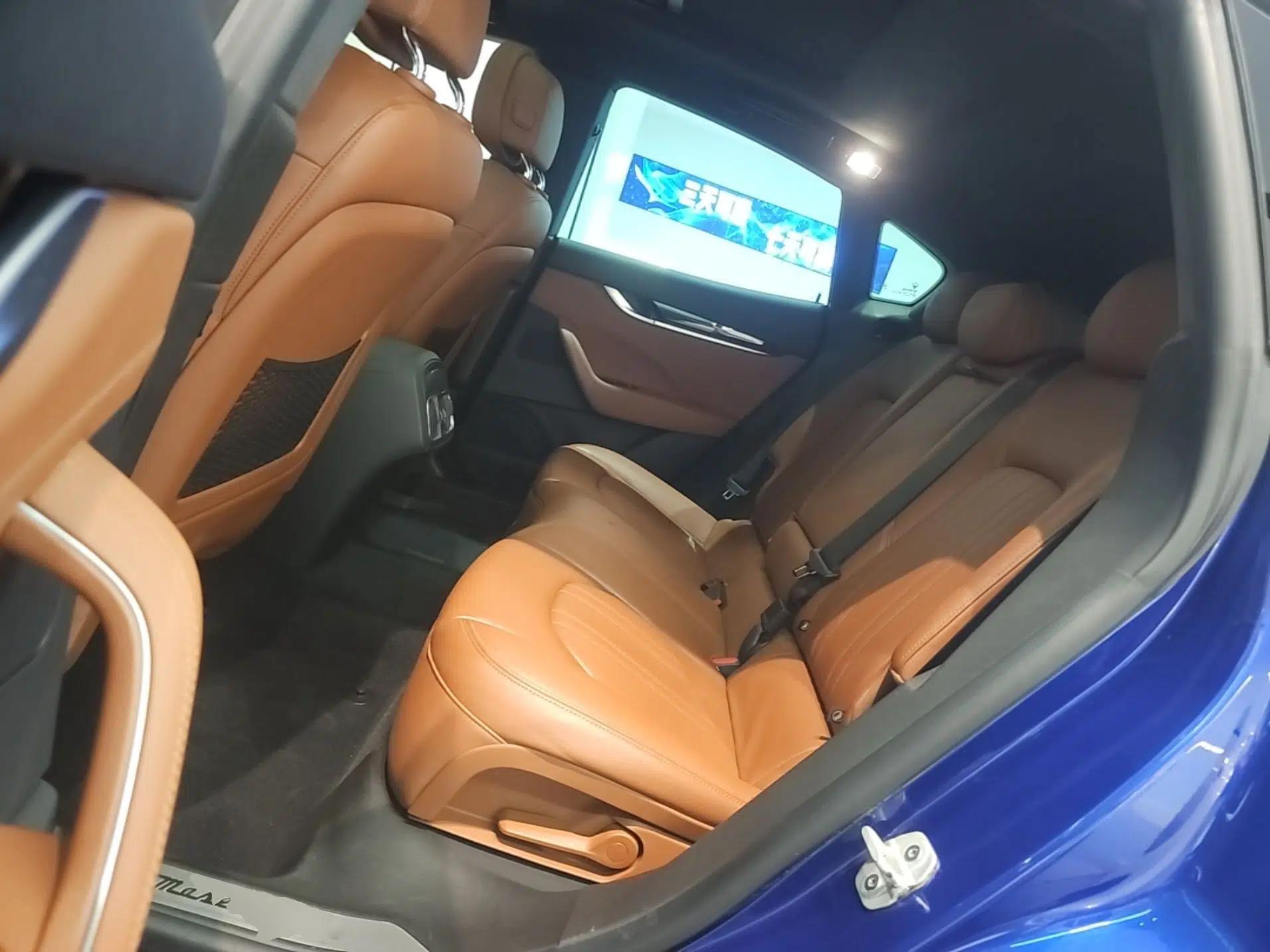 Maserati Levante 2021 3.0T Standard Edition — миниатюра 25