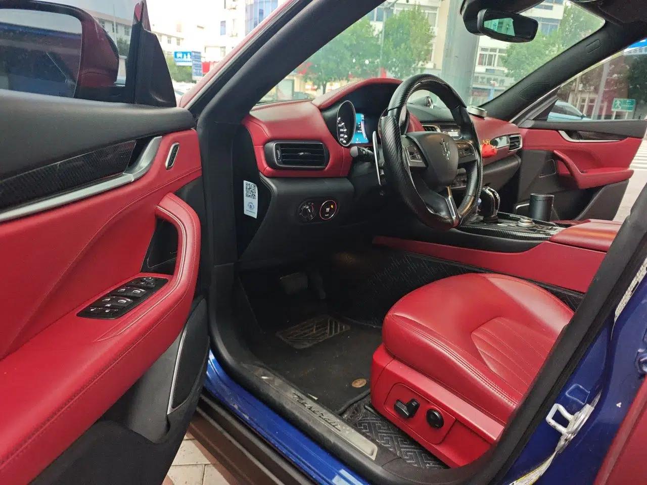 Maserati Levante 2016 3.0T S Standard Model — миниатюра 16