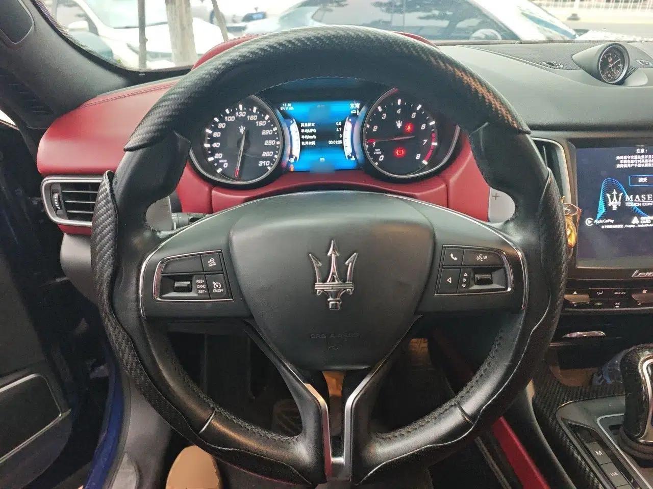 Maserati Levante 2016 3.0T S Standard Model — миниатюра 10