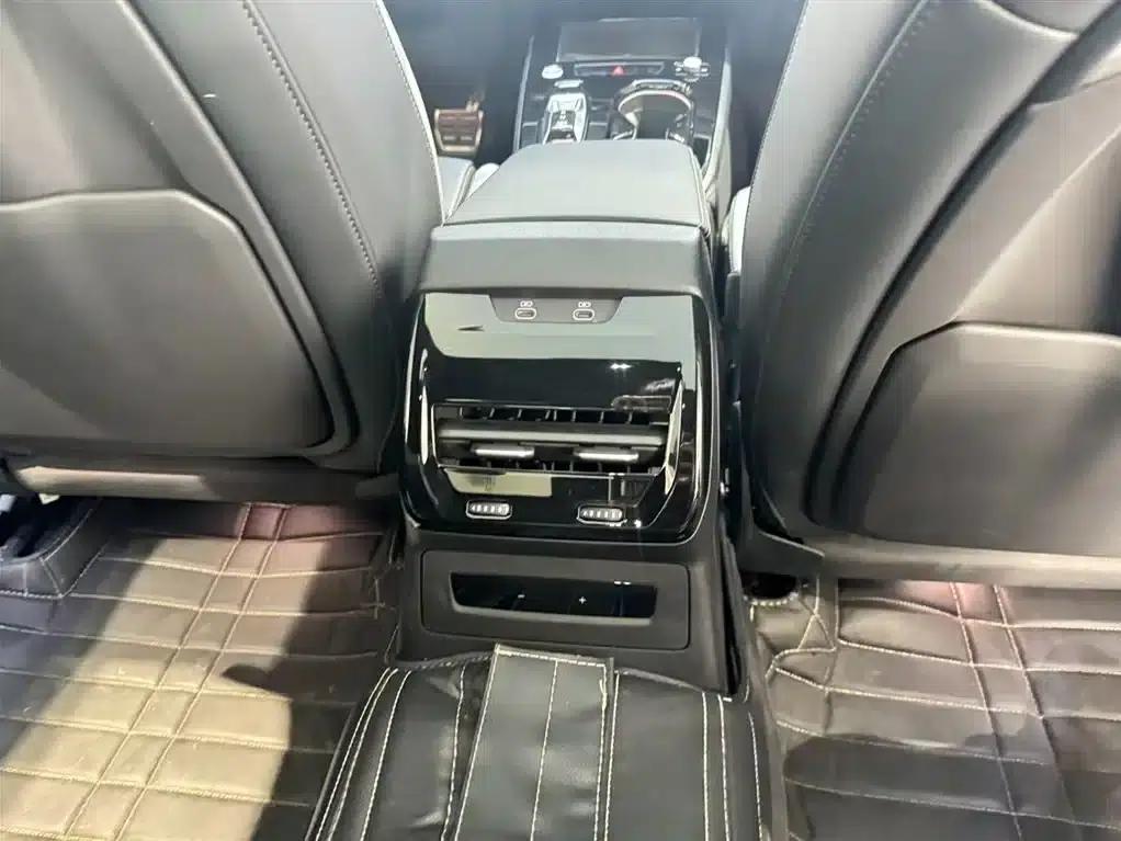 Audi A5L 2026 2.0T Sport quattro — миниатюра 18