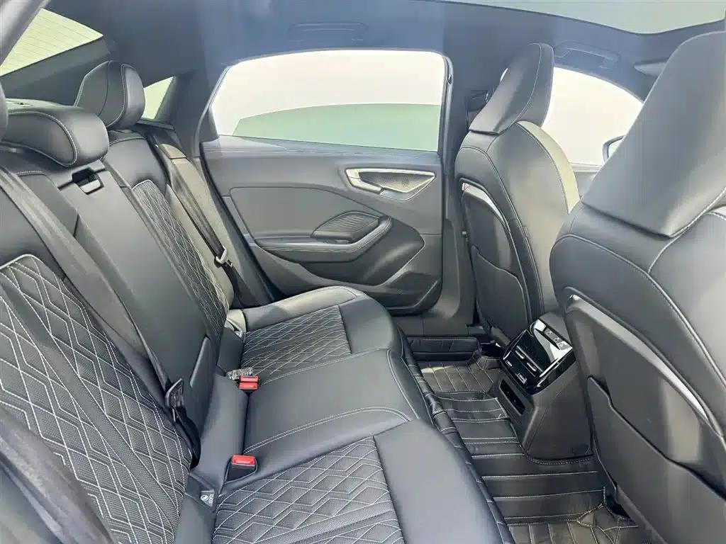 Audi A5L 2026 2.0T Sport quattro — миниатюра 8