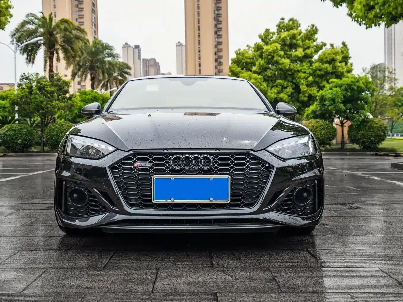 Audi RS 5 2023 RS 5 2.9T Sportback Dark Gold Edition — миниатюра 2