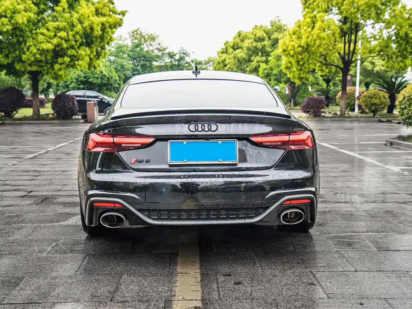 Audi RS 5 2023 RS 5 2.9T Sportback Dark Gold Edition — миниатюра 11