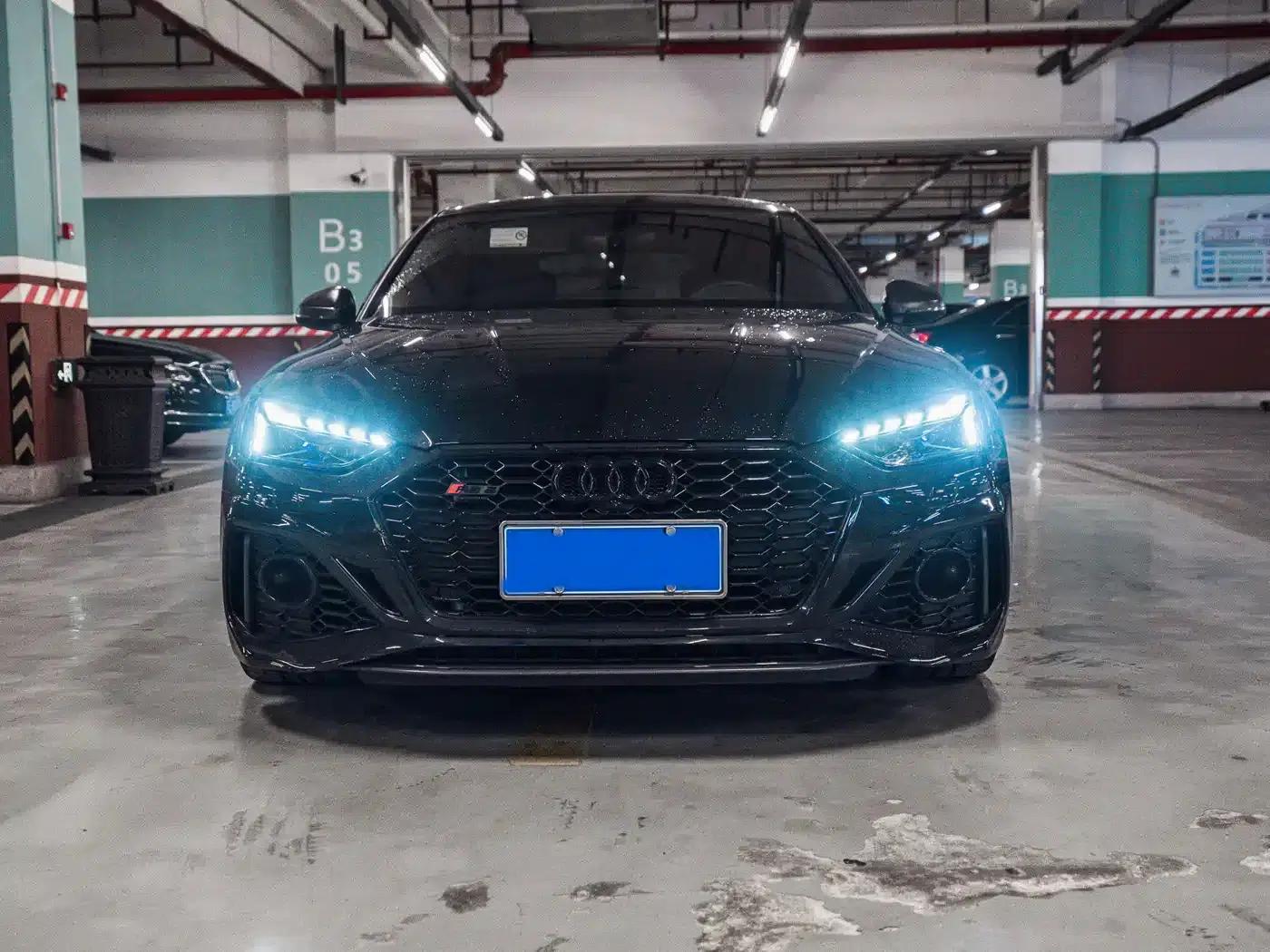 Audi RS 5 2023 RS 5 2.9T Sportback Dark Gold Edition — миниатюра 12