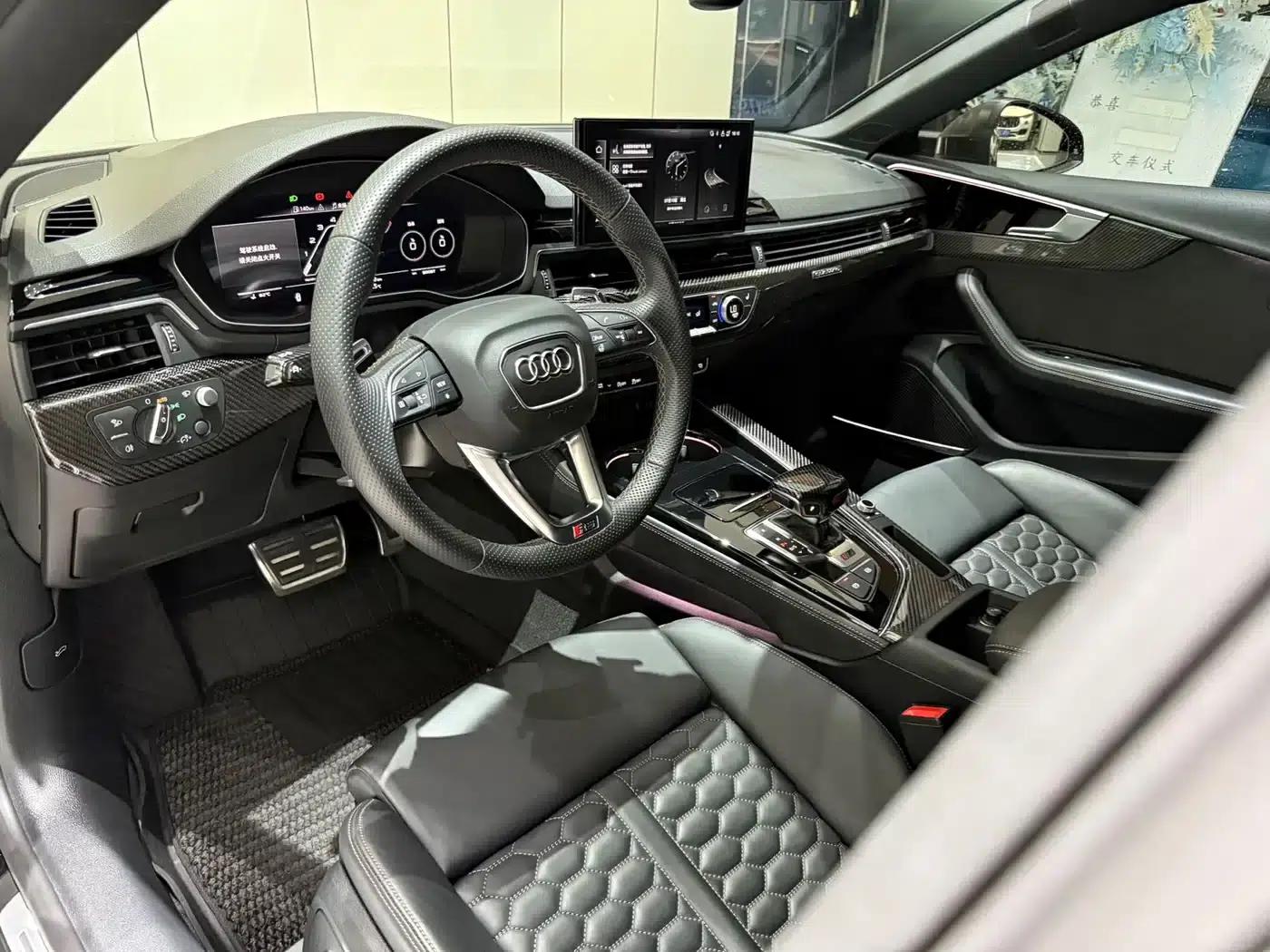 Audi RS 5 2023 RS 5 2.9T Sportback Dark Gold Edition — миниатюра 7