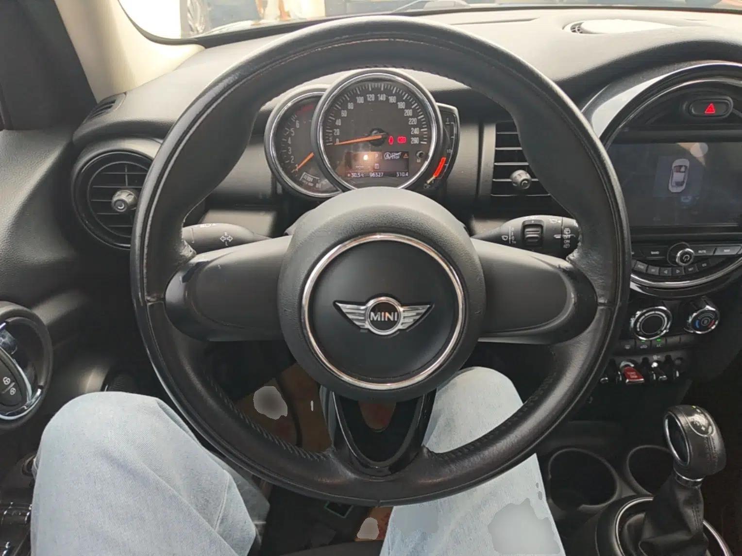 MINI 2016 1.2T ONE Five-Door Edition — миниатюра 18