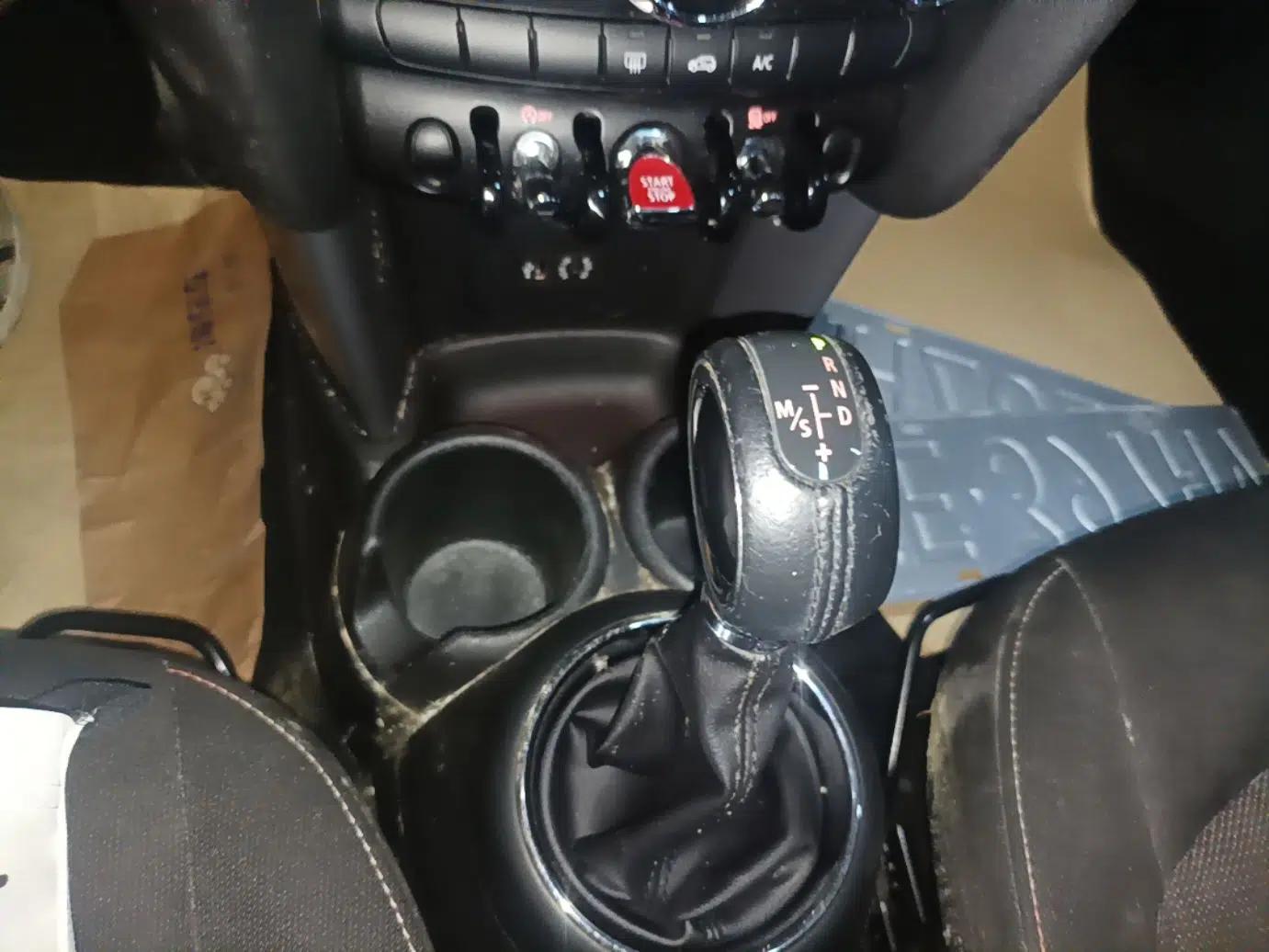 MINI 2016 1.2T ONE Pioneer Edition — миниатюра 16