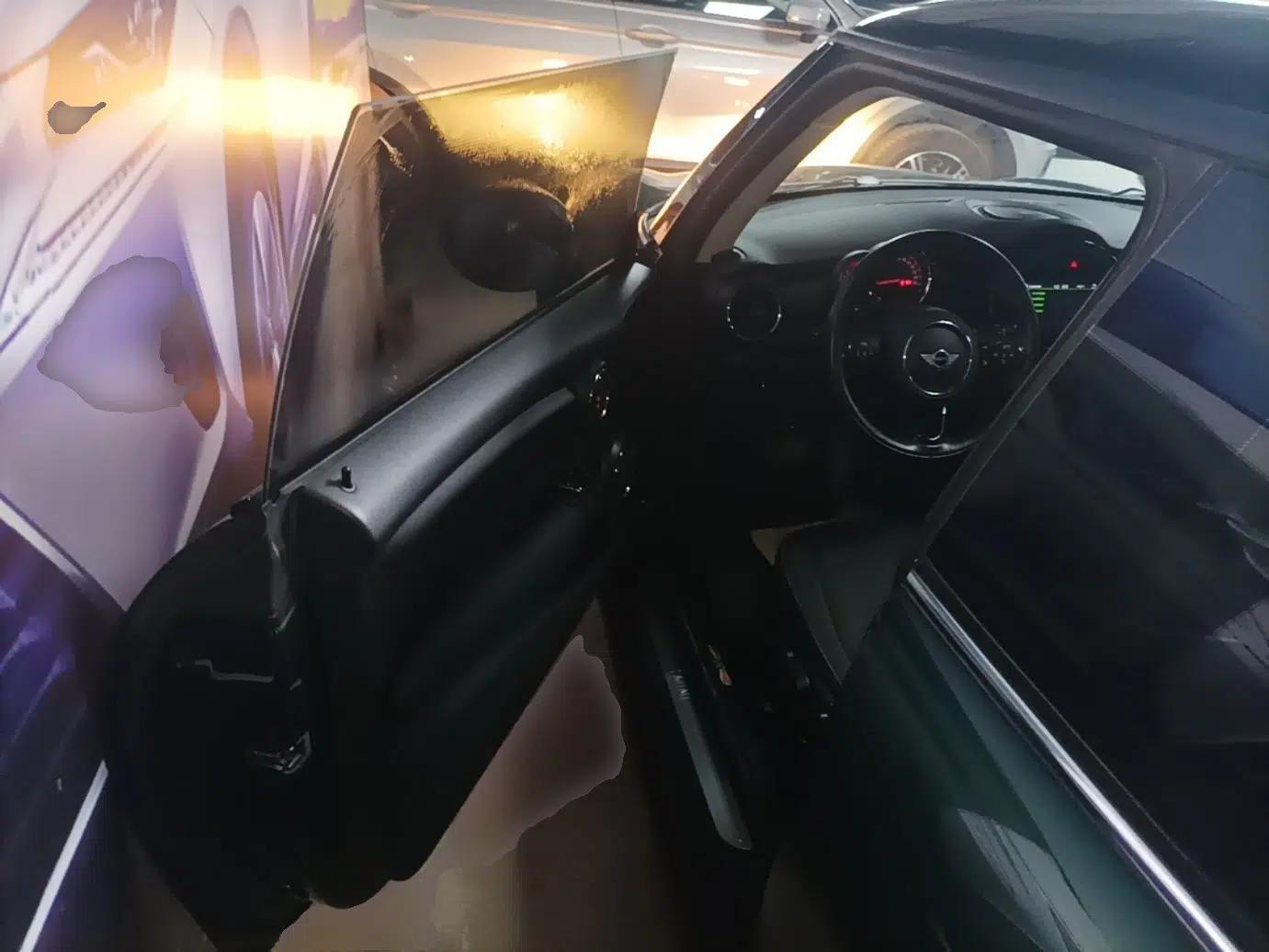 MINI 2016 1.2T ONE Pioneer Edition — миниатюра 18