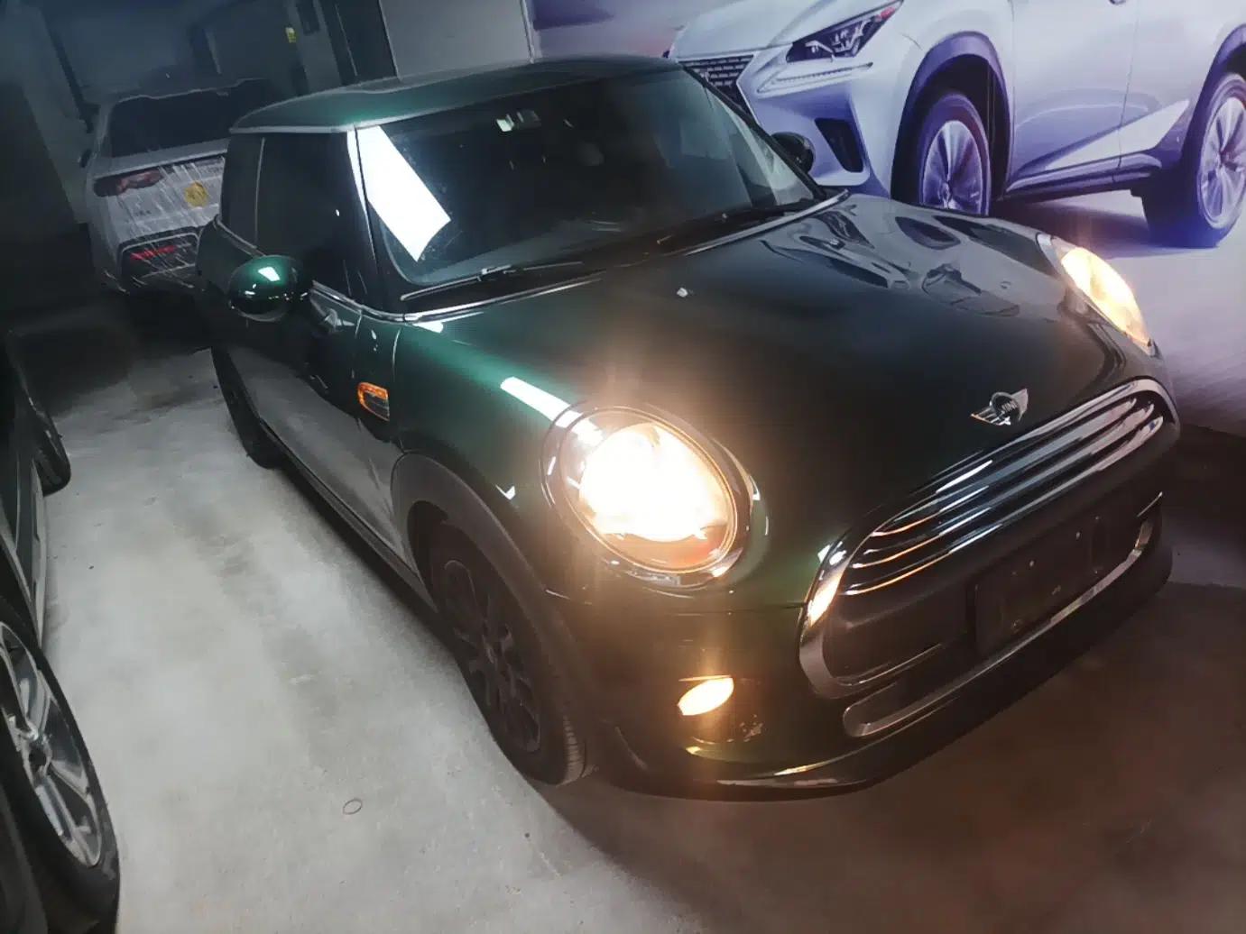 MINI 2016 1.2T ONE Pioneer Edition — миниатюра 3