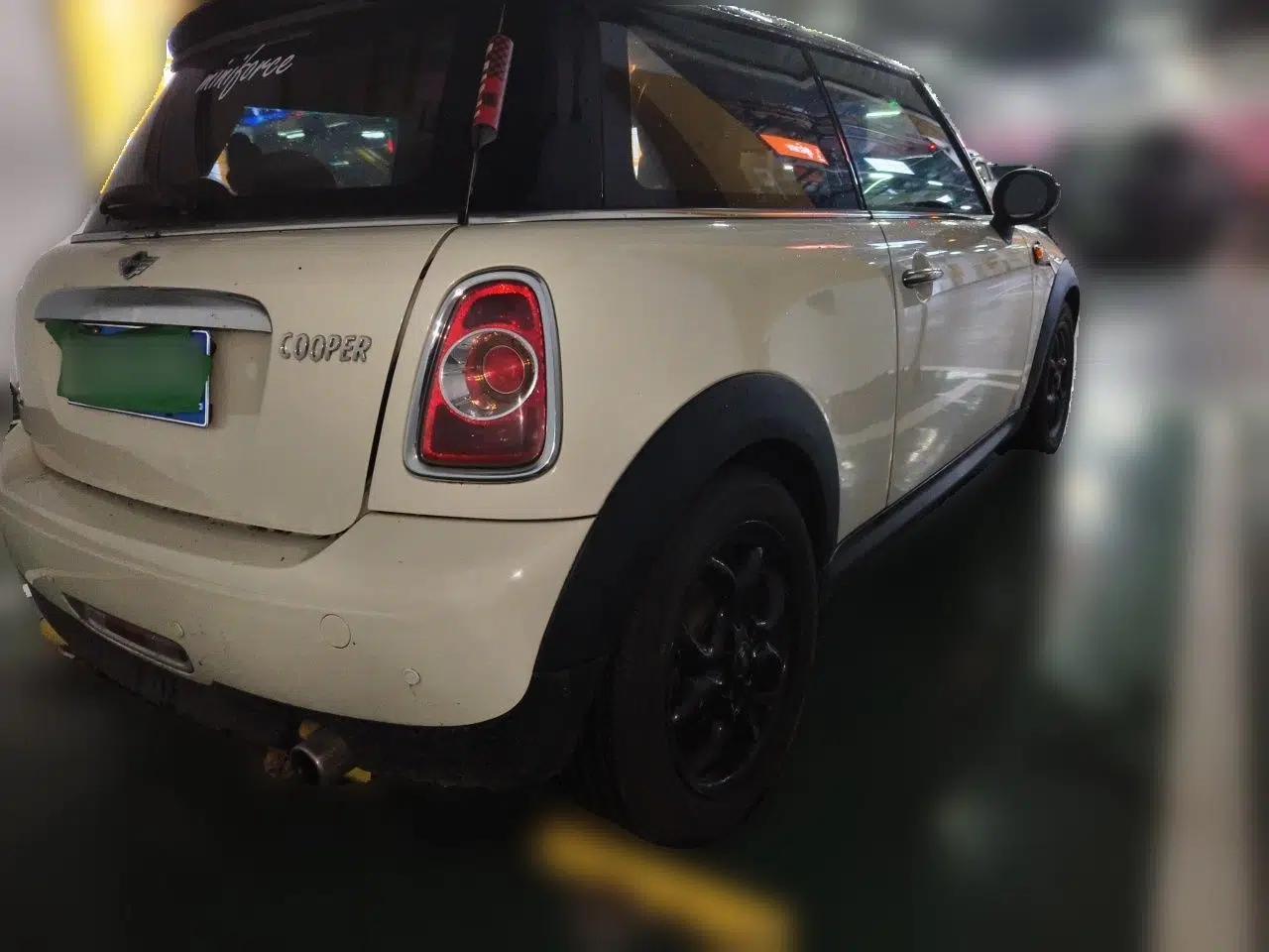 MINI 2012 1.6L COOPER Baker Street — миниатюра 6
