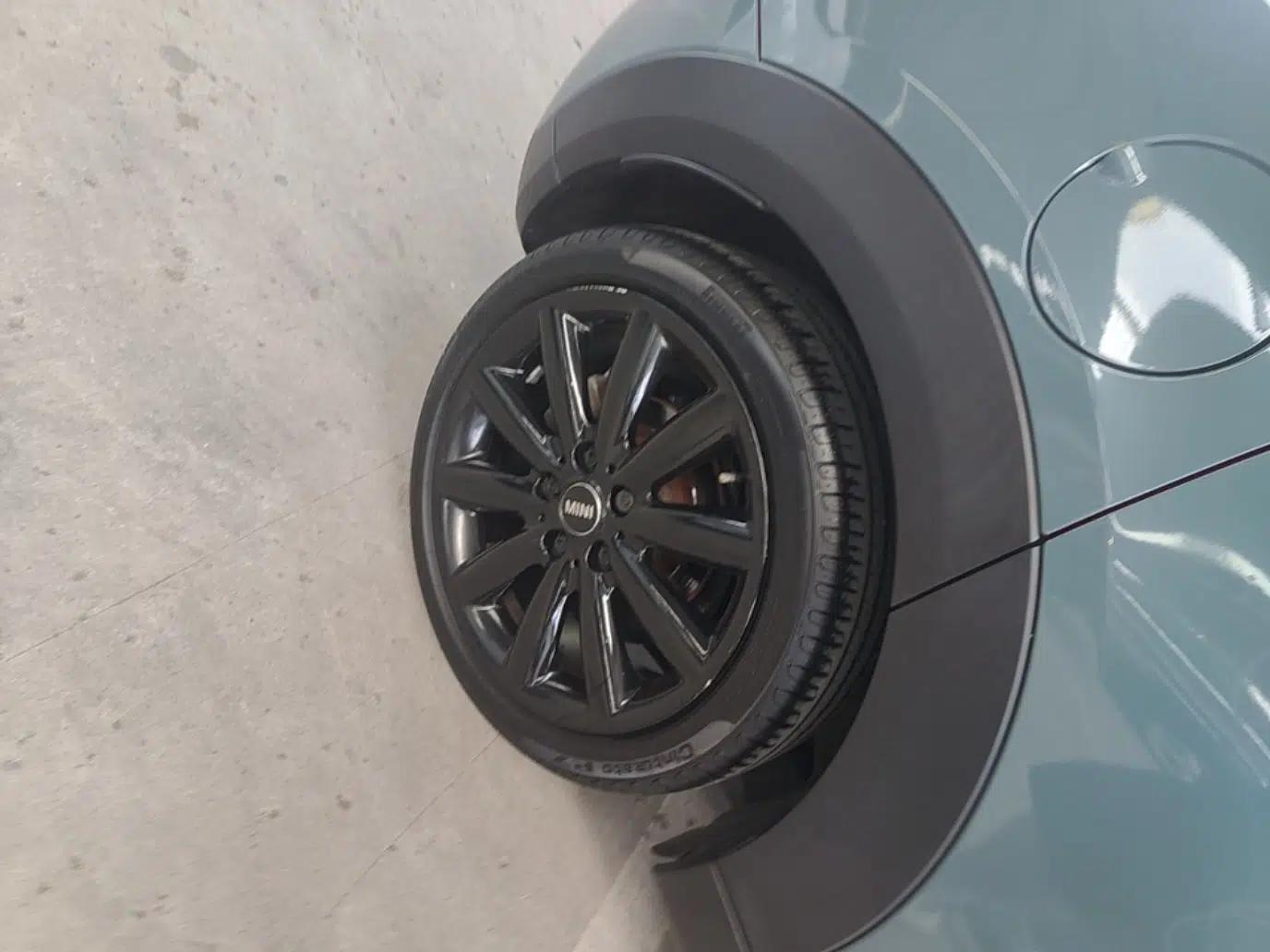 MINI 2016 1.5T COOPER Pioneer Edition Five-Door Model — миниатюра 11