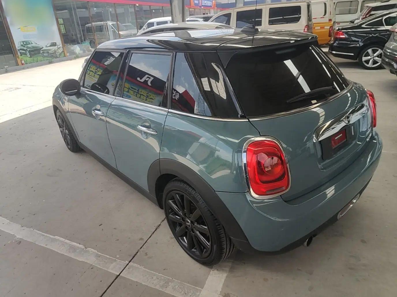 MINI 2016 1.5T COOPER Pioneer Edition Five-Door Model — миниатюра 4