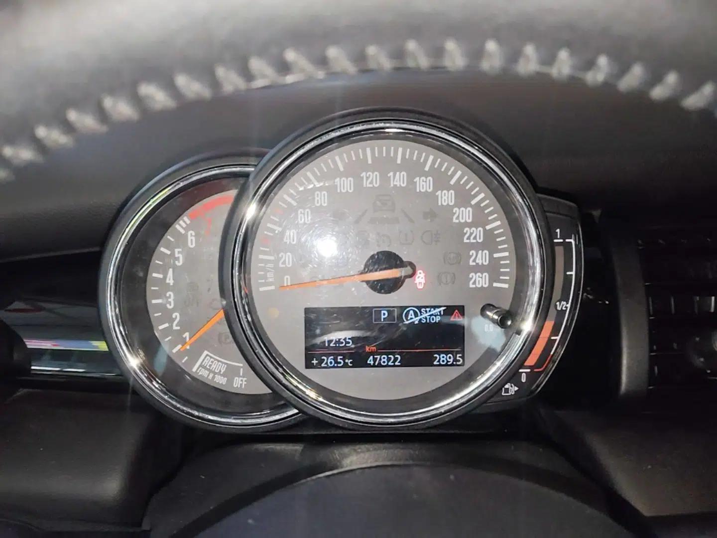 MINI 2018 1.5T ONE PLUS Five-Door Edition — миниатюра 14