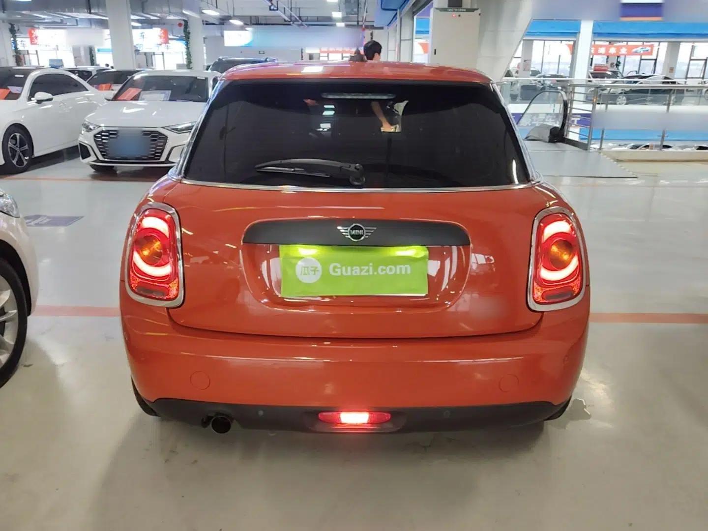 MINI 2018 1.5T ONE PLUS Five-Door Edition — миниатюра 5