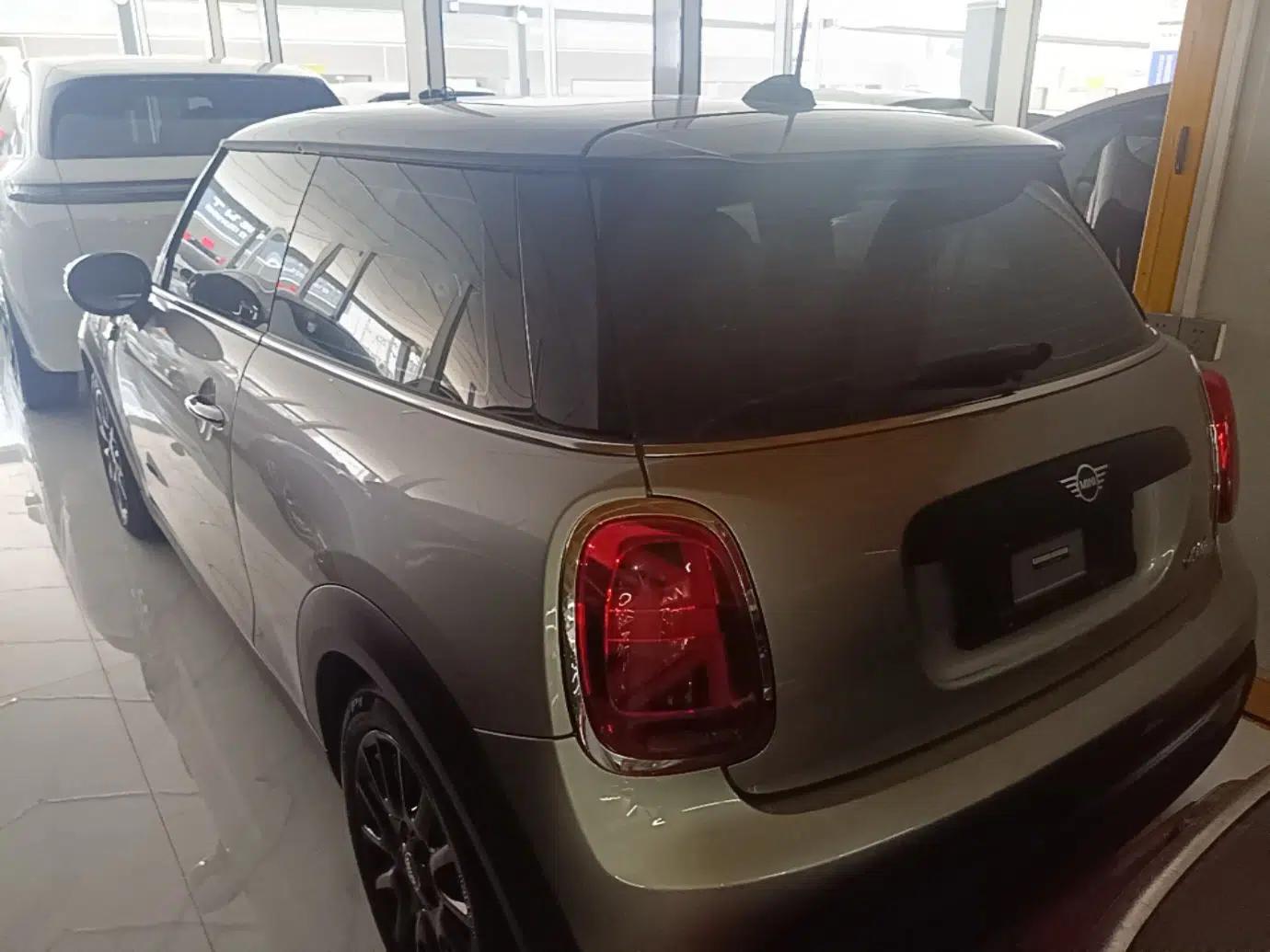 MINI 2023 1.5T ONE — миниатюра 13