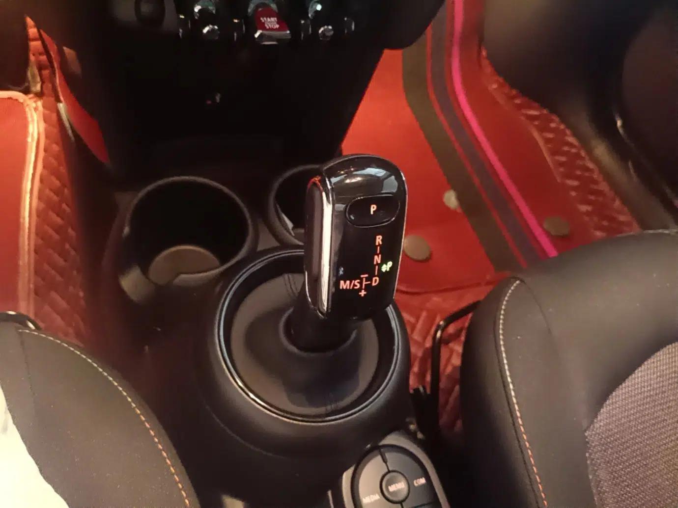 MINI 2023 1.5T ONE — миниатюра 21
