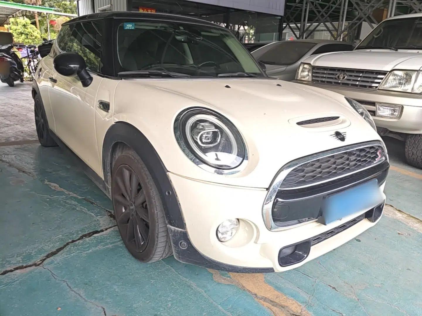 MINI 2018 2.0T COOPER S Classic Edition — миниатюра 3