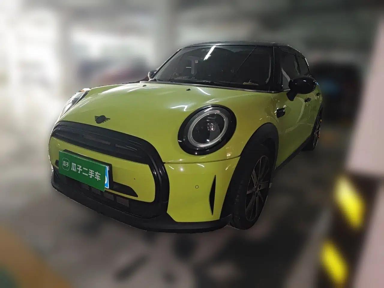 MINI 2023 1.5T COOPER Artist Five-Door Edition — миниатюра 1