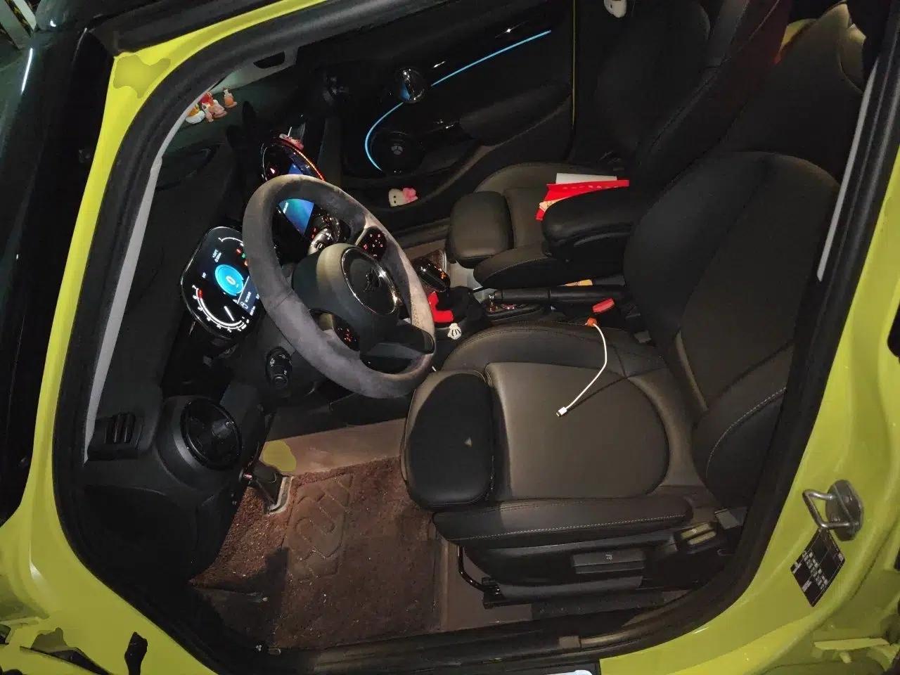 MINI 2023 1.5T COOPER Artist Five-Door Edition — миниатюра 15