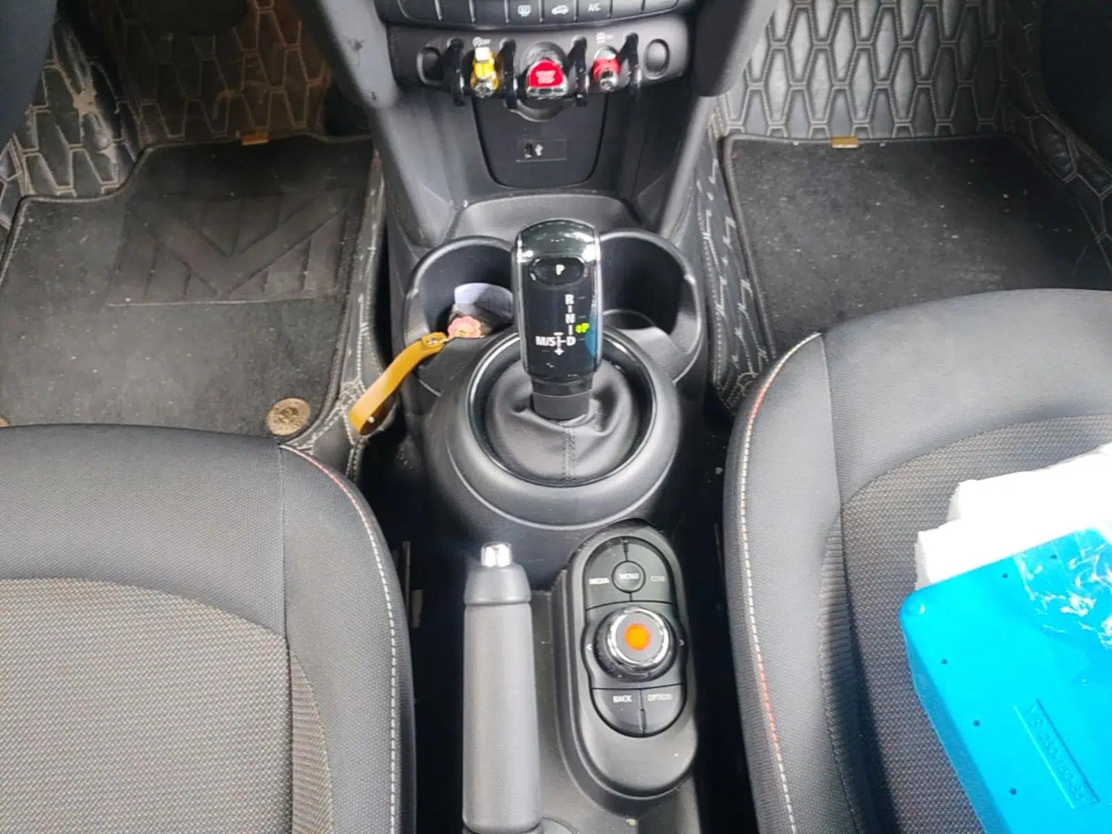 MINI 2022 Updated 1.5T ONE — миниатюра 16