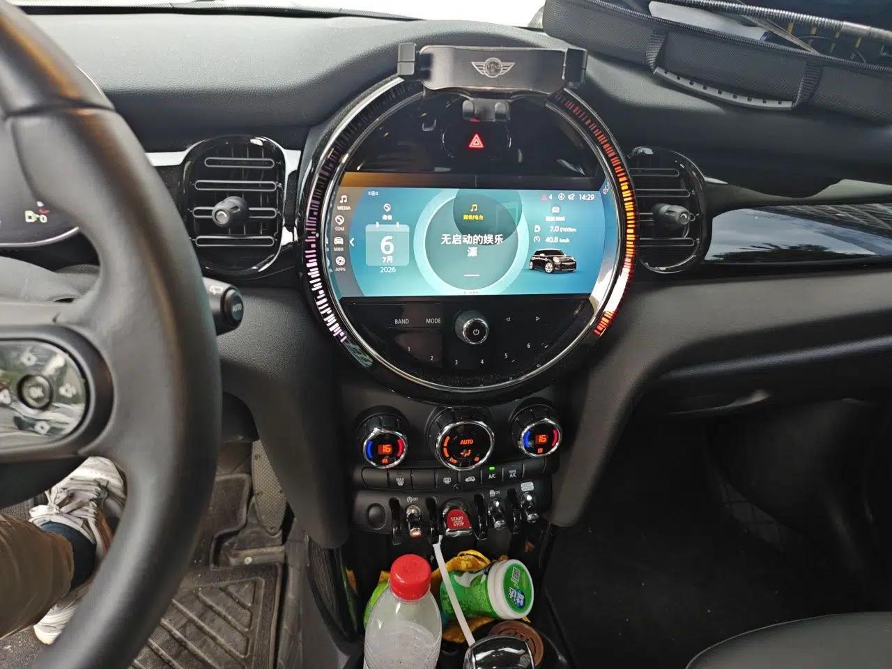 MINI BMW MINI 2023, 1.5T, Automatic (Imported) — миниатюра 13