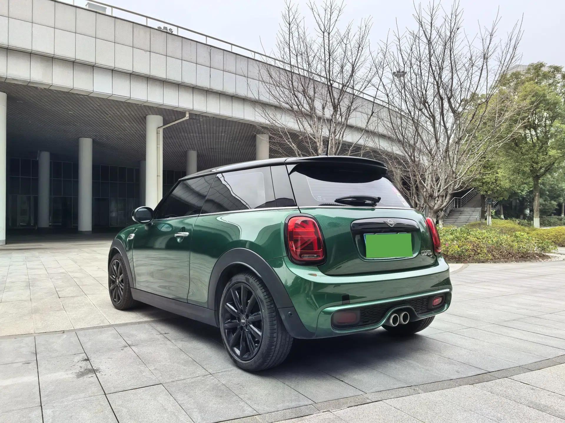 MINI 2021 2.0T COOPER S Classic Edition — миниатюра 9