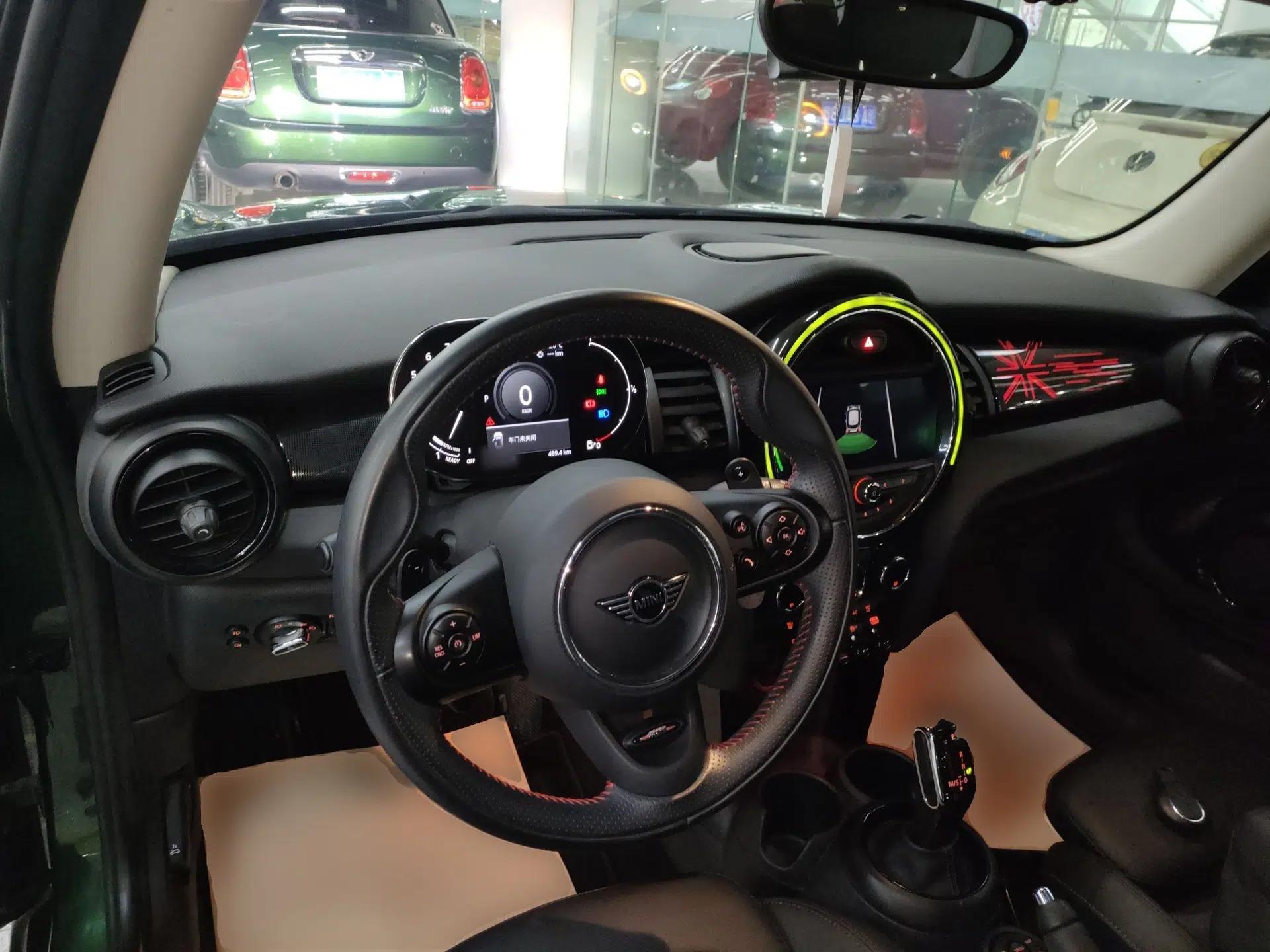MINI 2021 2.0T COOPER S Classic Edition — миниатюра 10