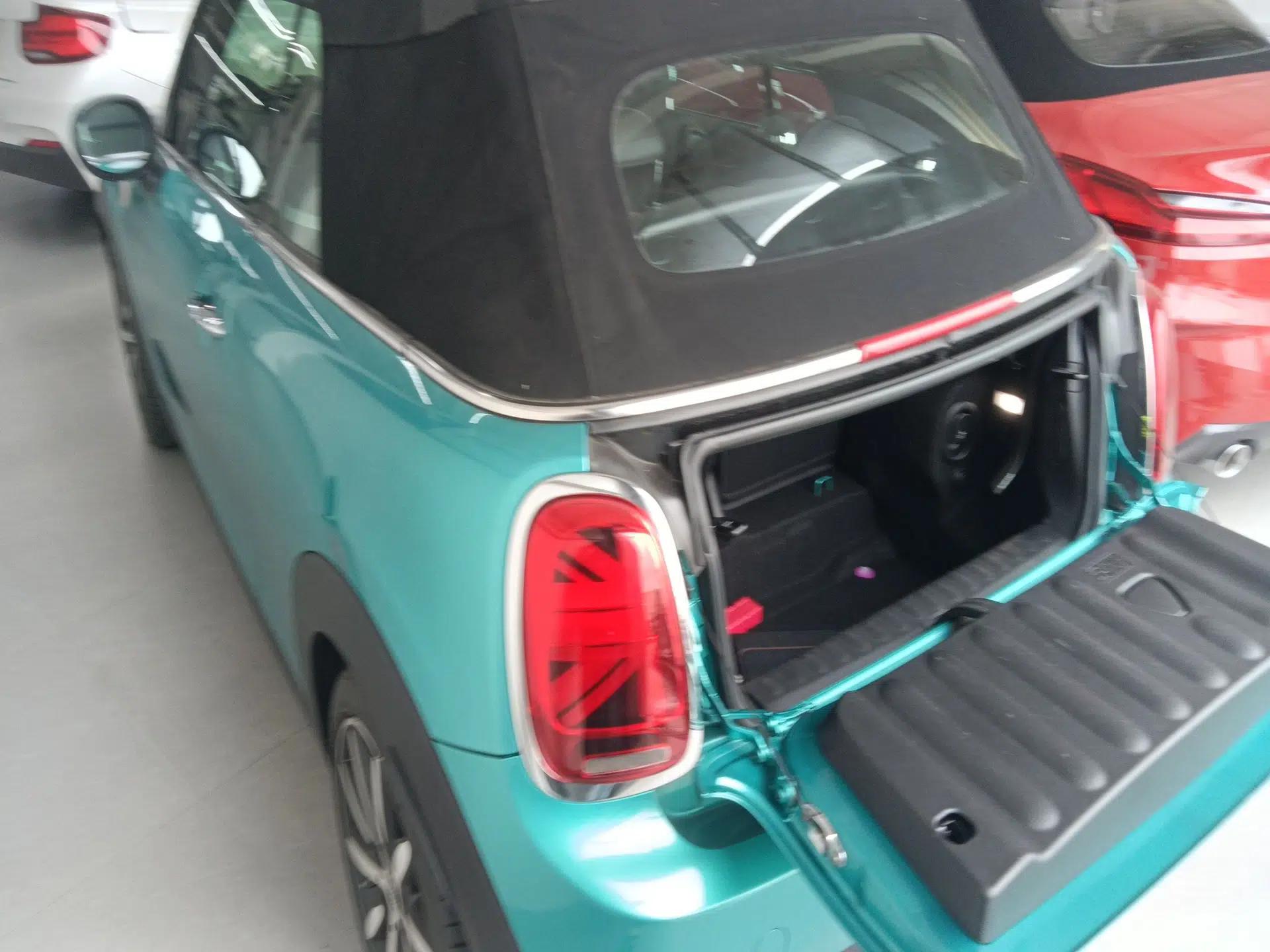 MINI 2019 1.5T COOPER CABRIO Artist — миниатюра 13