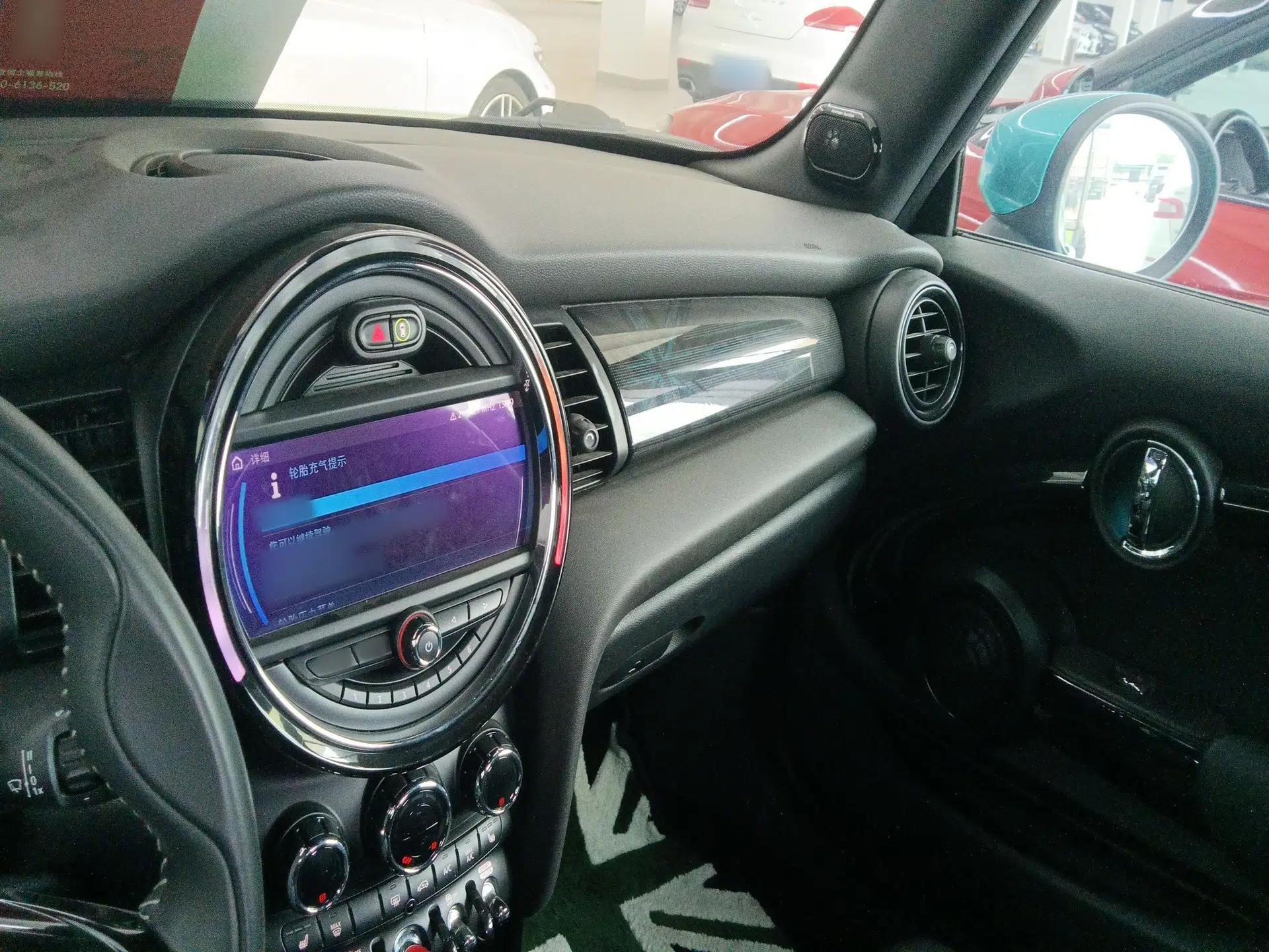 MINI 2019 1.5T COOPER CABRIO Artist — миниатюра 17