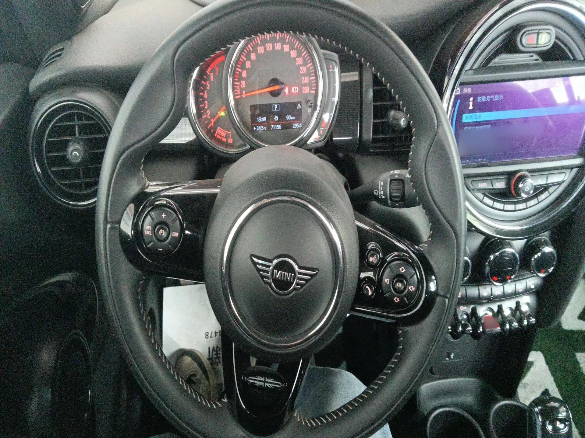 MINI 2019 1.5T COOPER CABRIO Artist — миниатюра 18