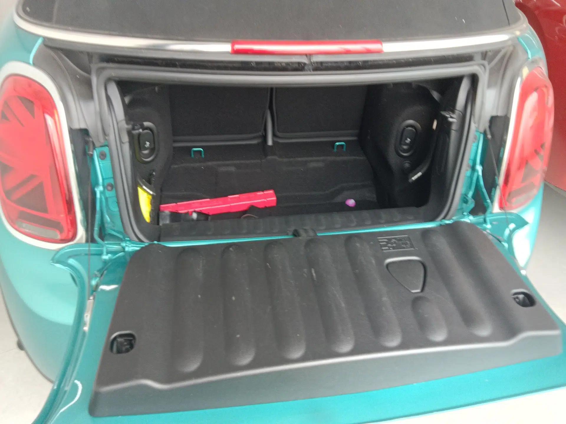 MINI 2019 1.5T COOPER CABRIO Artist — миниатюра 27