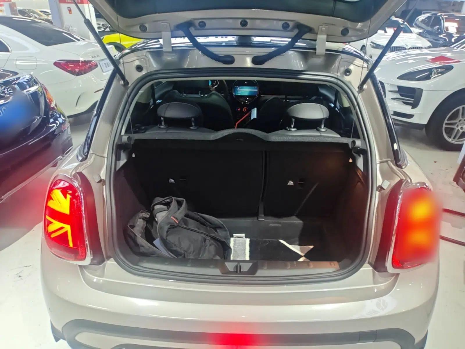 MINI 2023 Updated 1.5T COOPER Artist — миниатюра 22