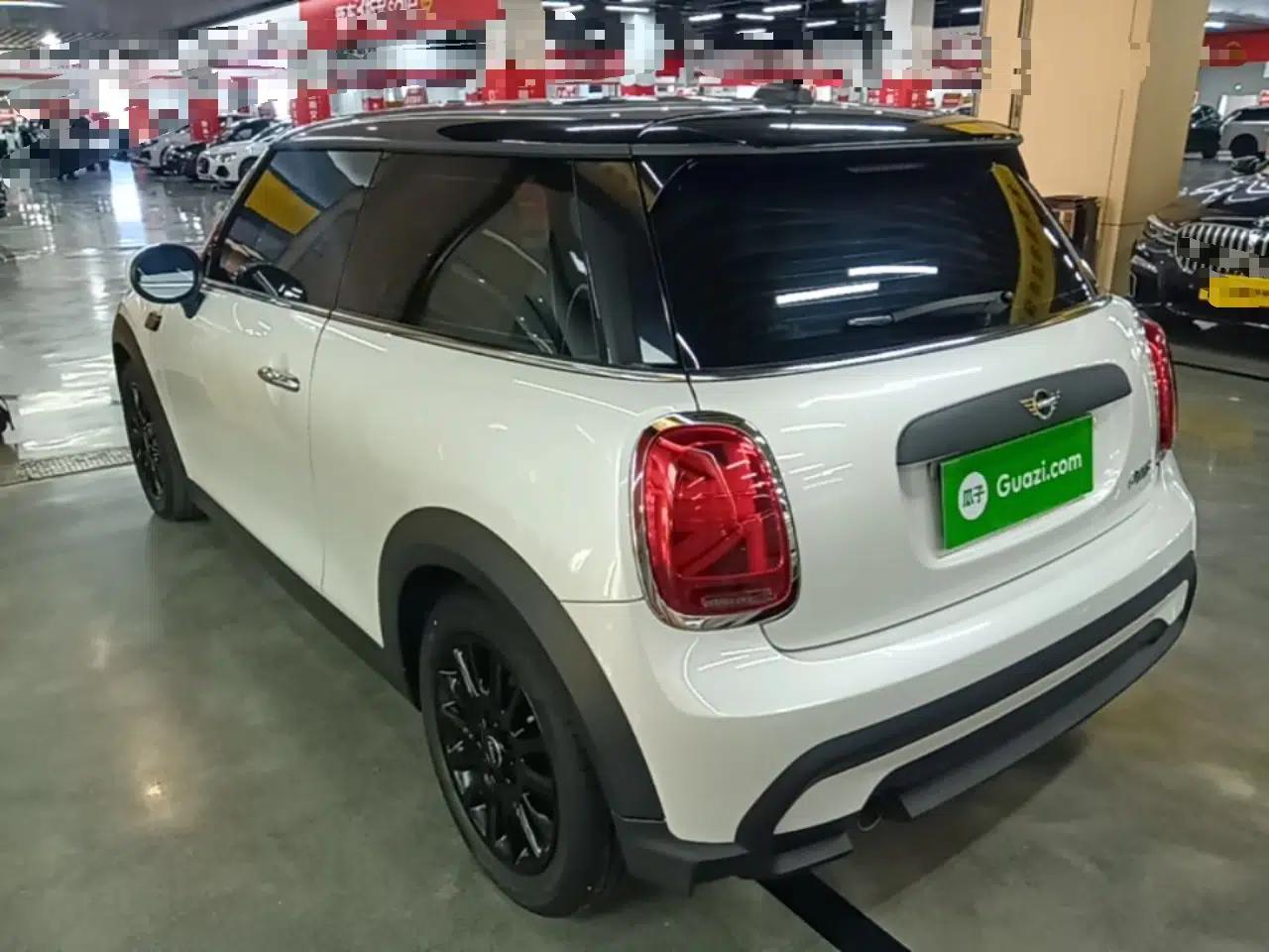 MINI 2023 1.5T ONE — миниатюра 4