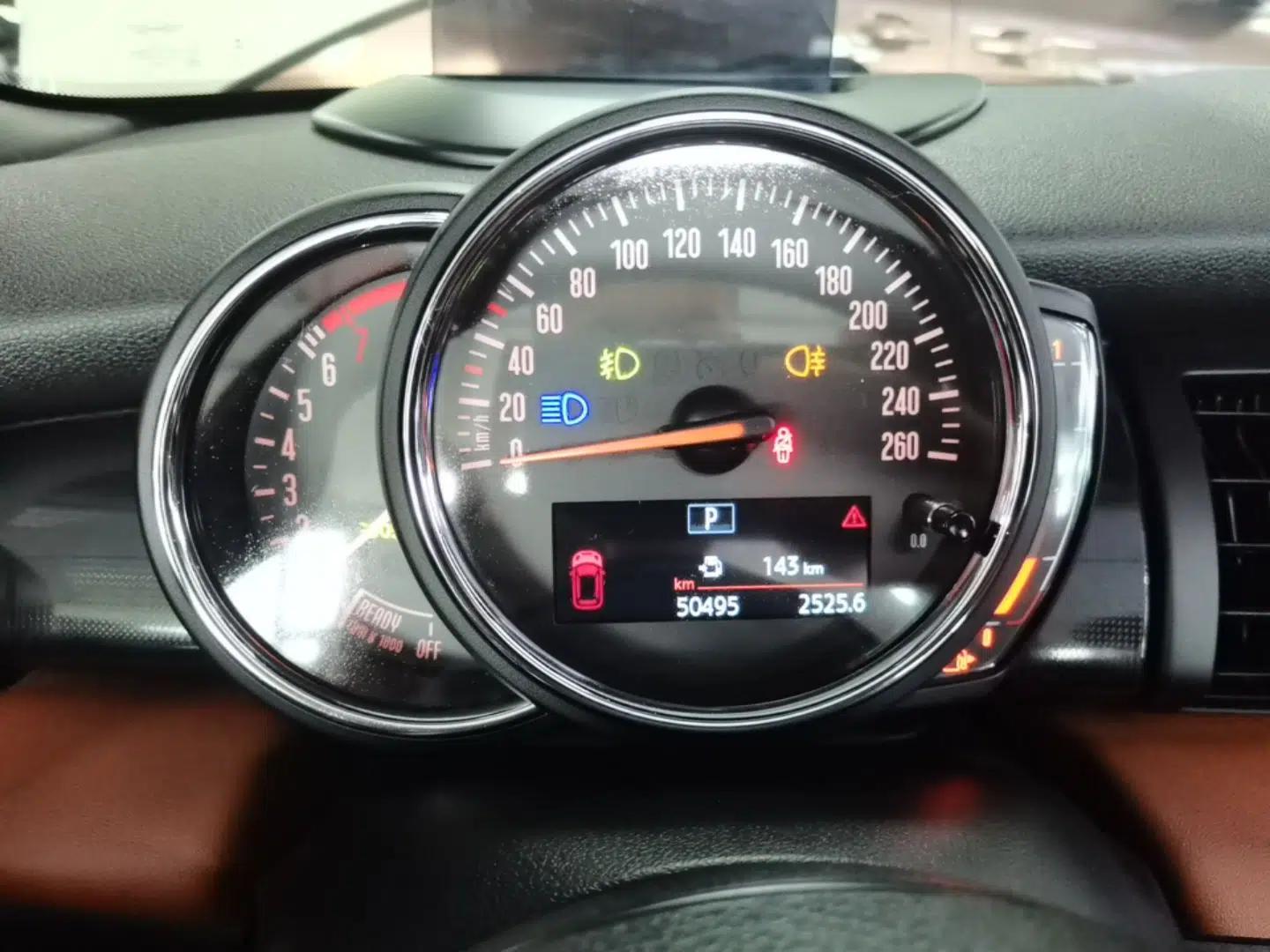 MINI 2019 1.5T COOPER CABRIO Artist — миниатюра 14
