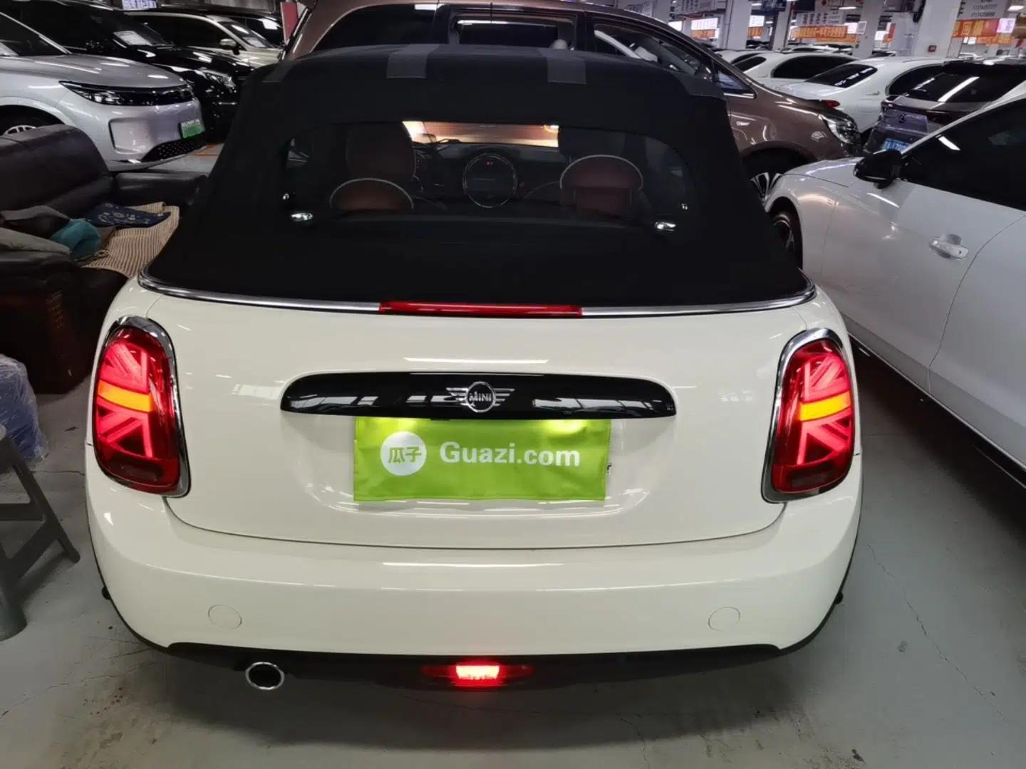 MINI 2019 1.5T COOPER CABRIO Artist — миниатюра 5