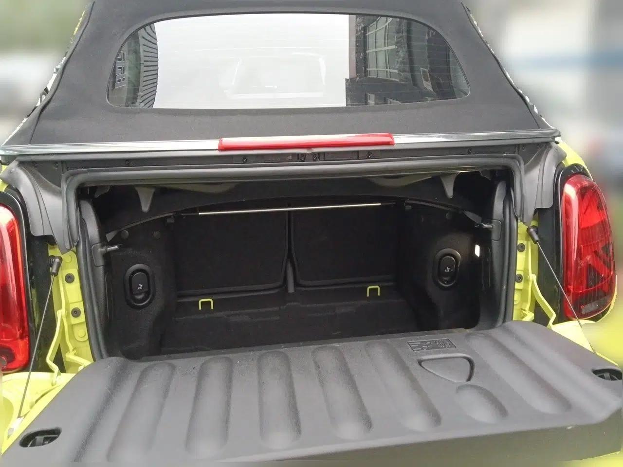 MINI 2023 Revised 1.5T COOPER CABRIO Artist — миниатюра 19