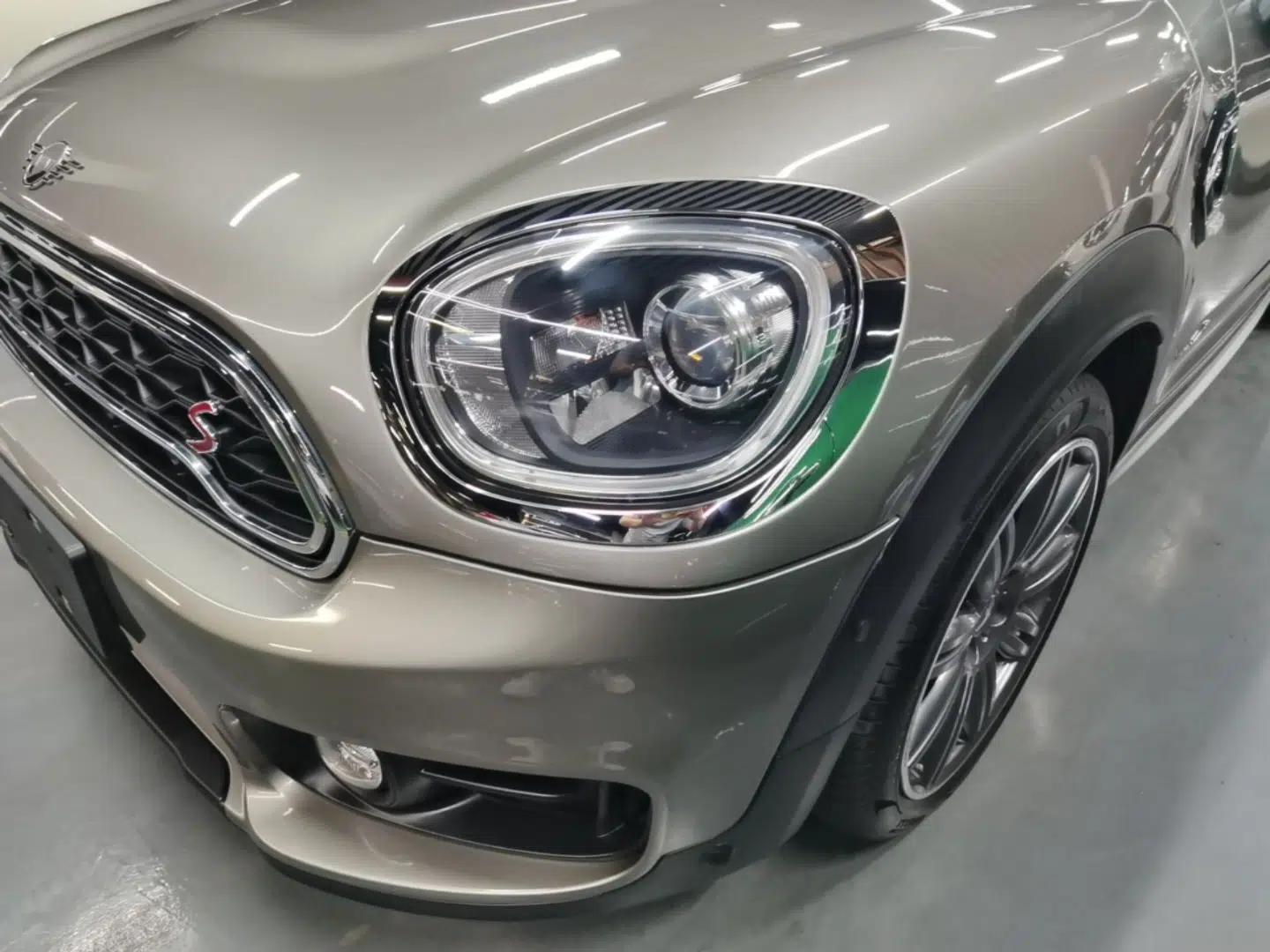 MINI Countryman 2018 2.0T COOPER S ALL4 Artist — миниатюра 8
