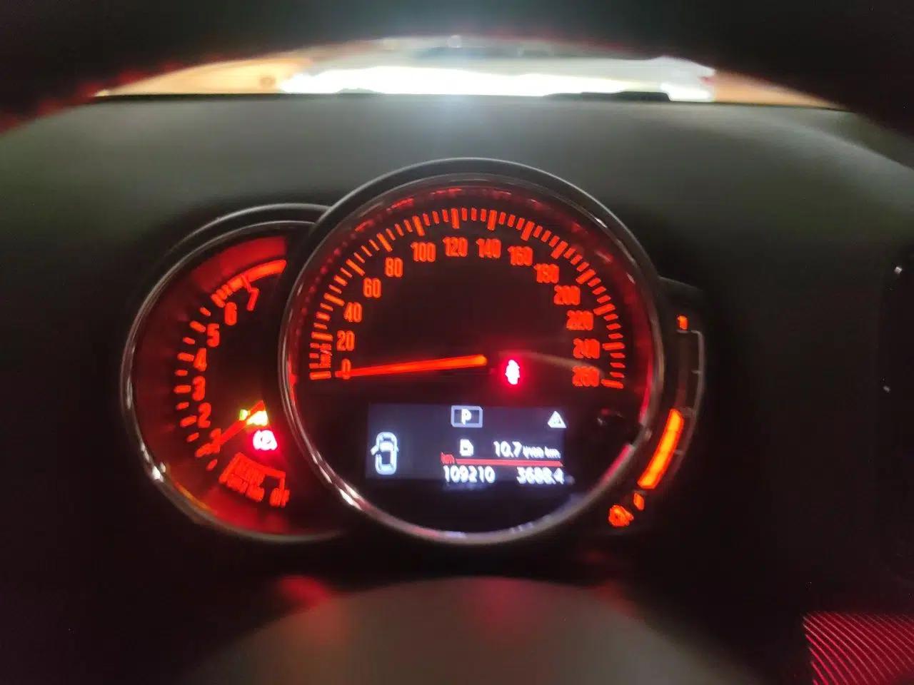 MINI Countryman 2017 1.5T COOPER ALL4 Traveler — миниатюра 11
