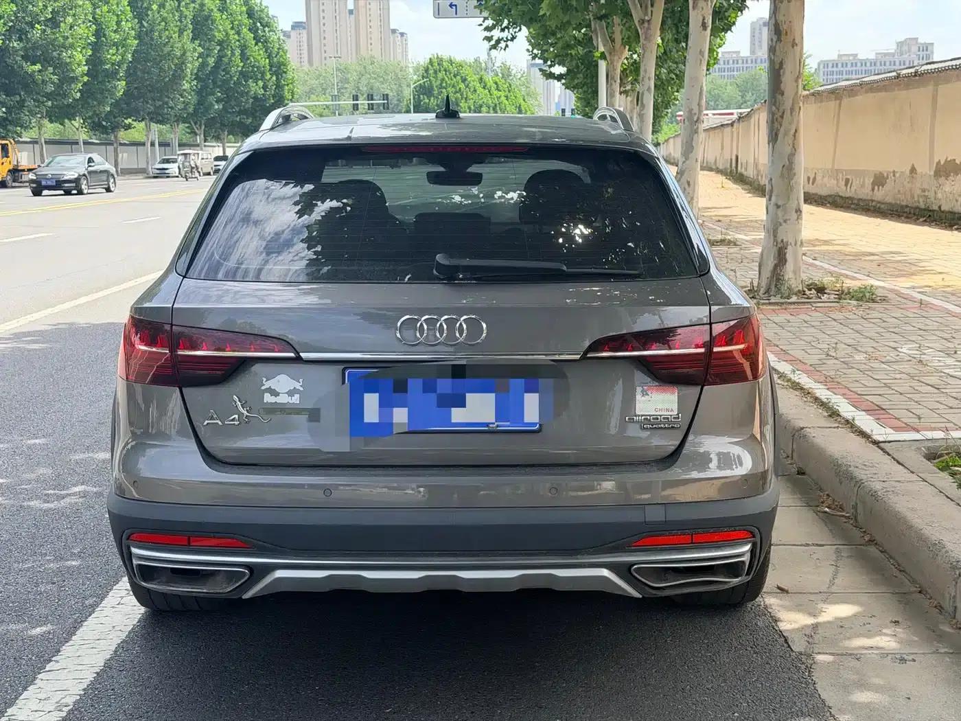 2021 Audi A4 allroad quattro Explorer Edition (Imported) — миниатюра 4
