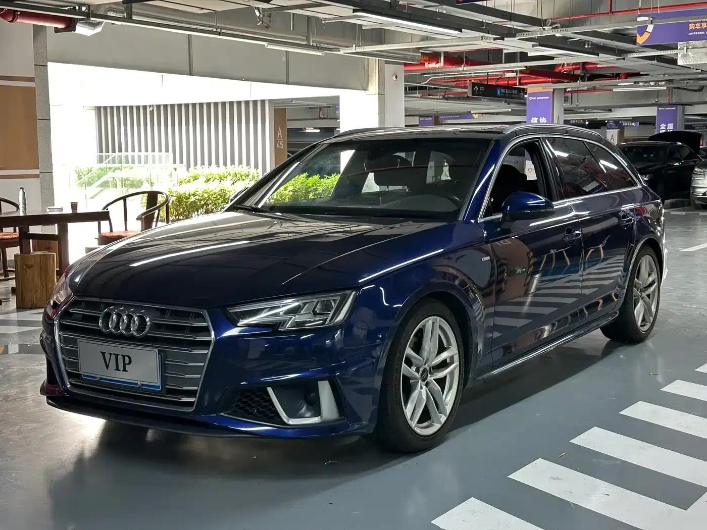 2020 Audi A4 (Imported) Avant 40 TFSI Luxury Dynamic — миниатюра 1