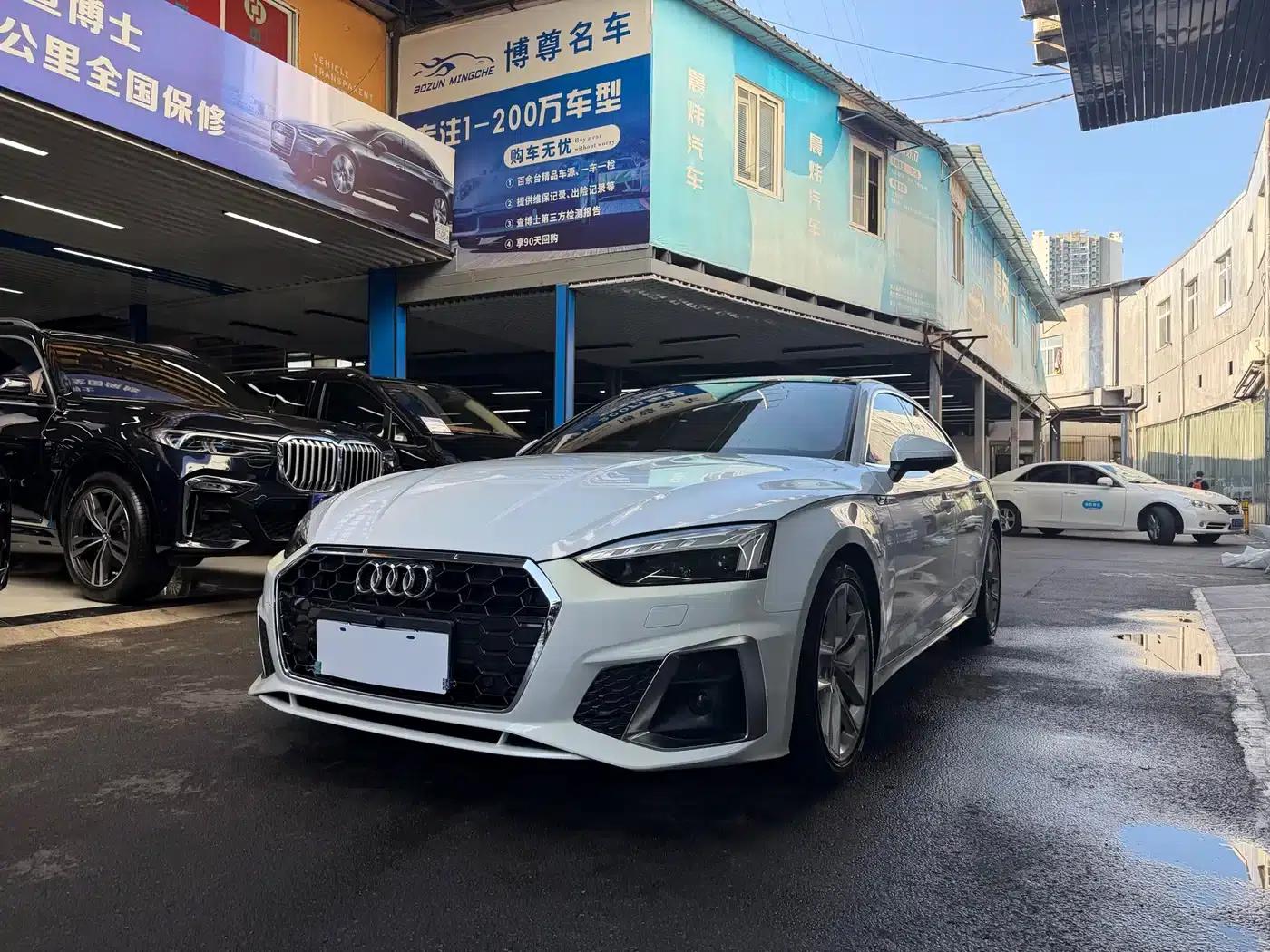 2022 Audi A5 Sportback 40 TFSI (Imported) - Fashionable and Dynamic Model — миниатюра 1