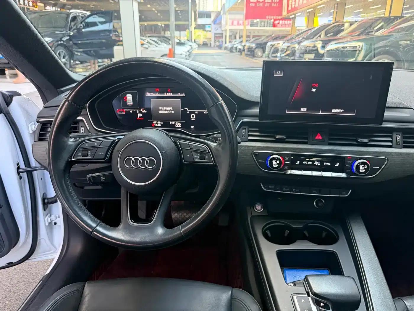 2022 Audi A5 Sportback 40 TFSI (Imported) - Fashionable and Dynamic Model — миниатюра 12