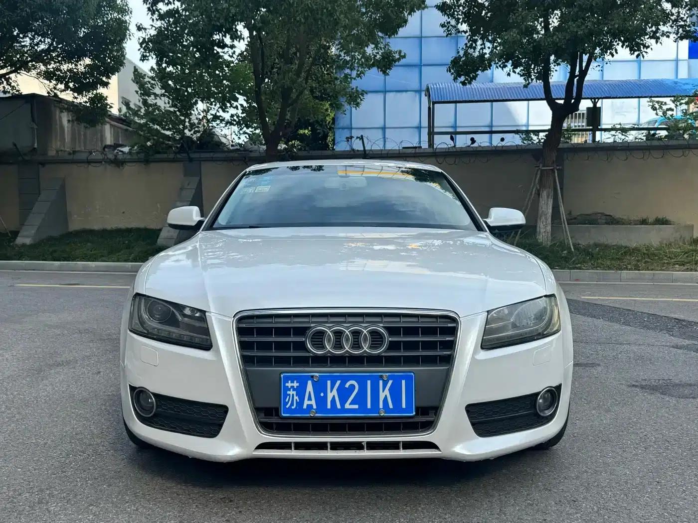 Audi A5 (Imported) 2010 2.0TFSI Sportback Comfort — миниатюра 2