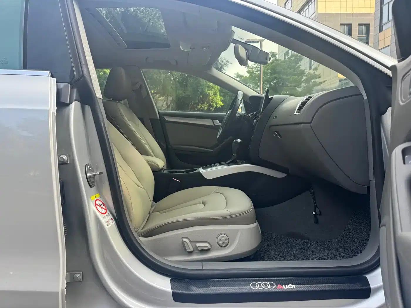 Audi A5 (Imported) 2010 2.0TFSI Sportback Comfort — миниатюра 14