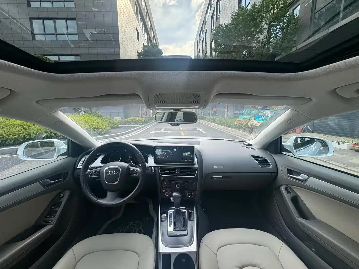 Audi A5 (Imported) 2010 2.0TFSI Sportback Comfort — миниатюра 19