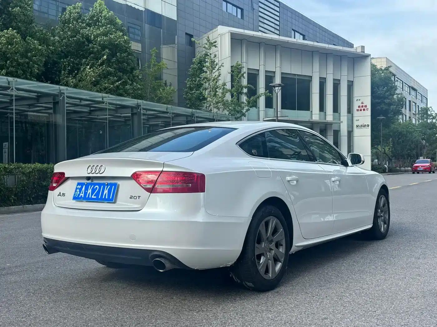 Audi A5 (Imported) 2010 2.0TFSI Sportback Comfort — миниатюра 6