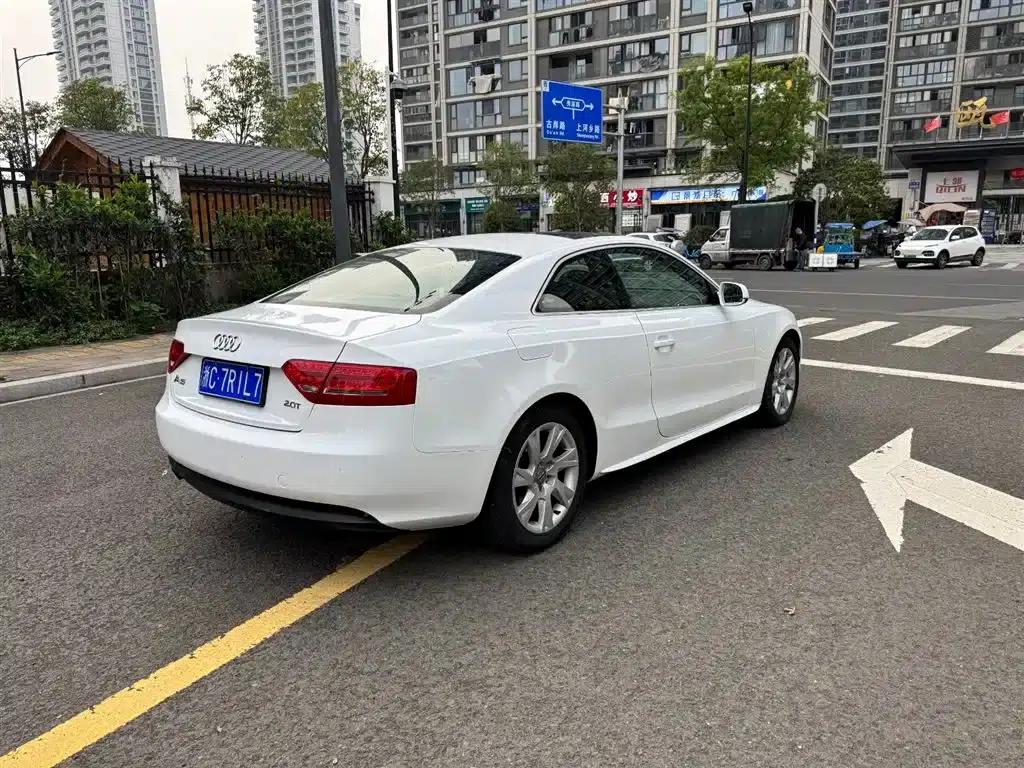 2012 Audi A5 2.0TFSI Coupe (Imported) — миниатюра 6